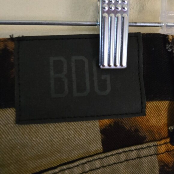 BDG 90s Mid Rise Bootcut Ankle Jeans Brown Mustard Plaid Cut Off Bottom Size 26 - Picture 12 of 15